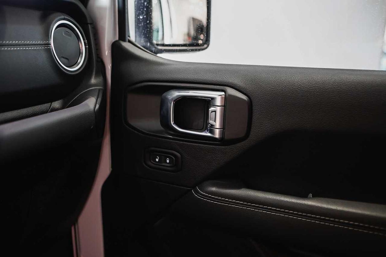 Jeep Jeep Wrangler usata, con coppia motore: 3000