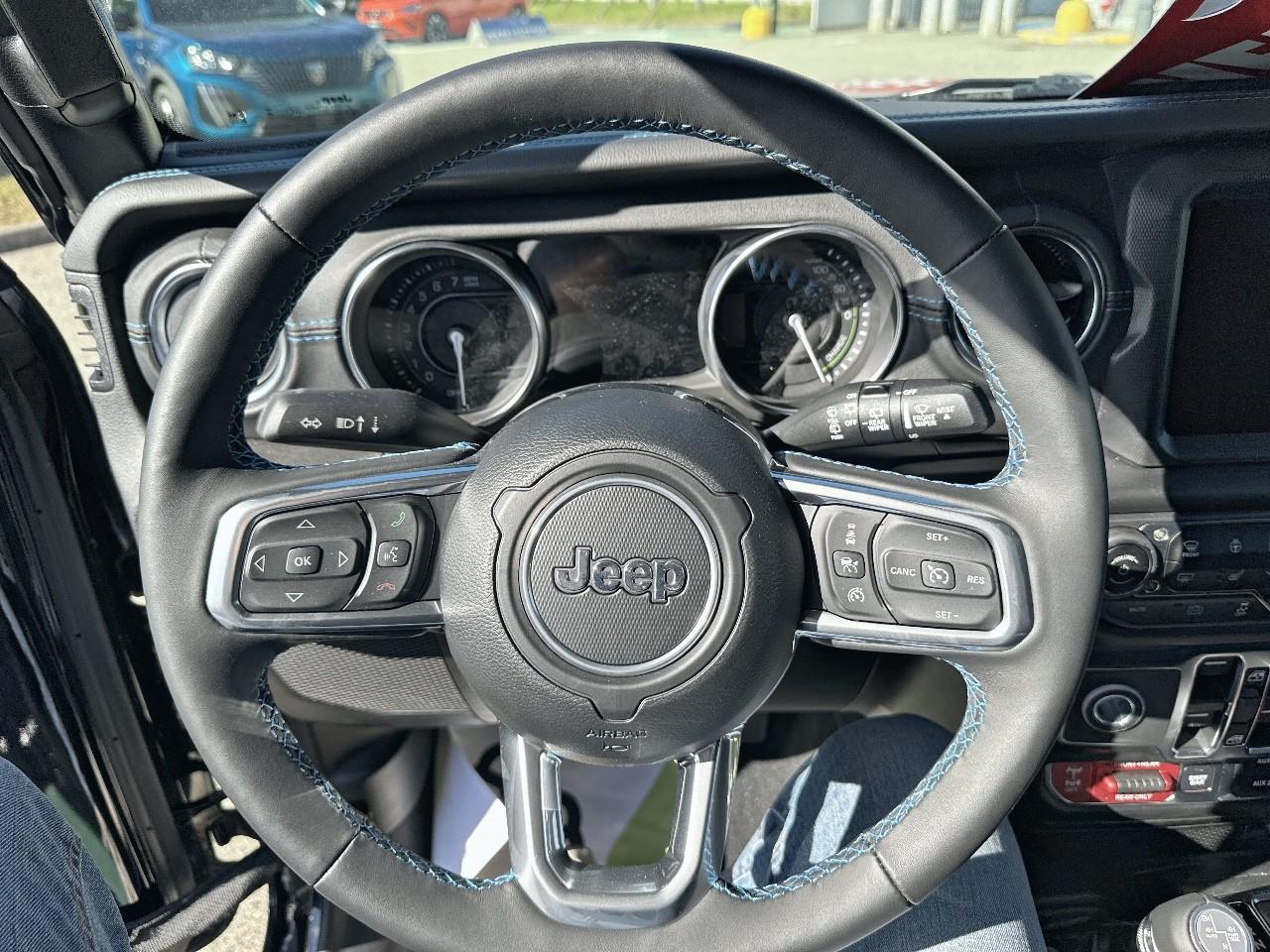 Jeep Jeep Wrangler usata, con 40,00 gigabyte memoria interna/hd