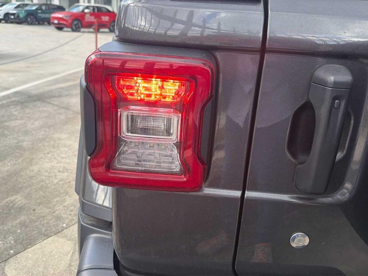 Jeep Wrangler - Foto 2