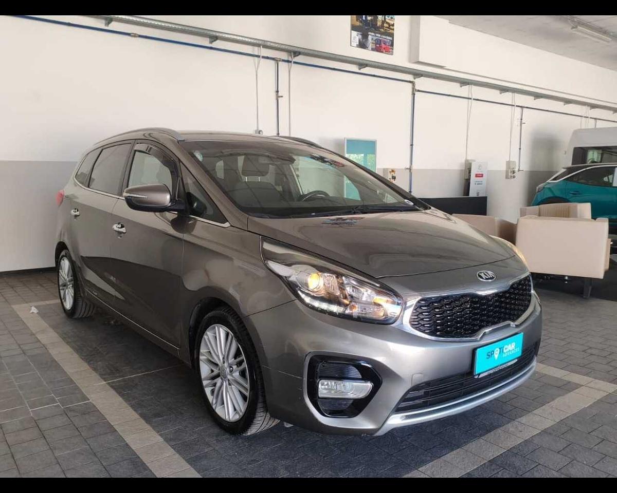 Kia Kia Carens usata, con luci diurne a led