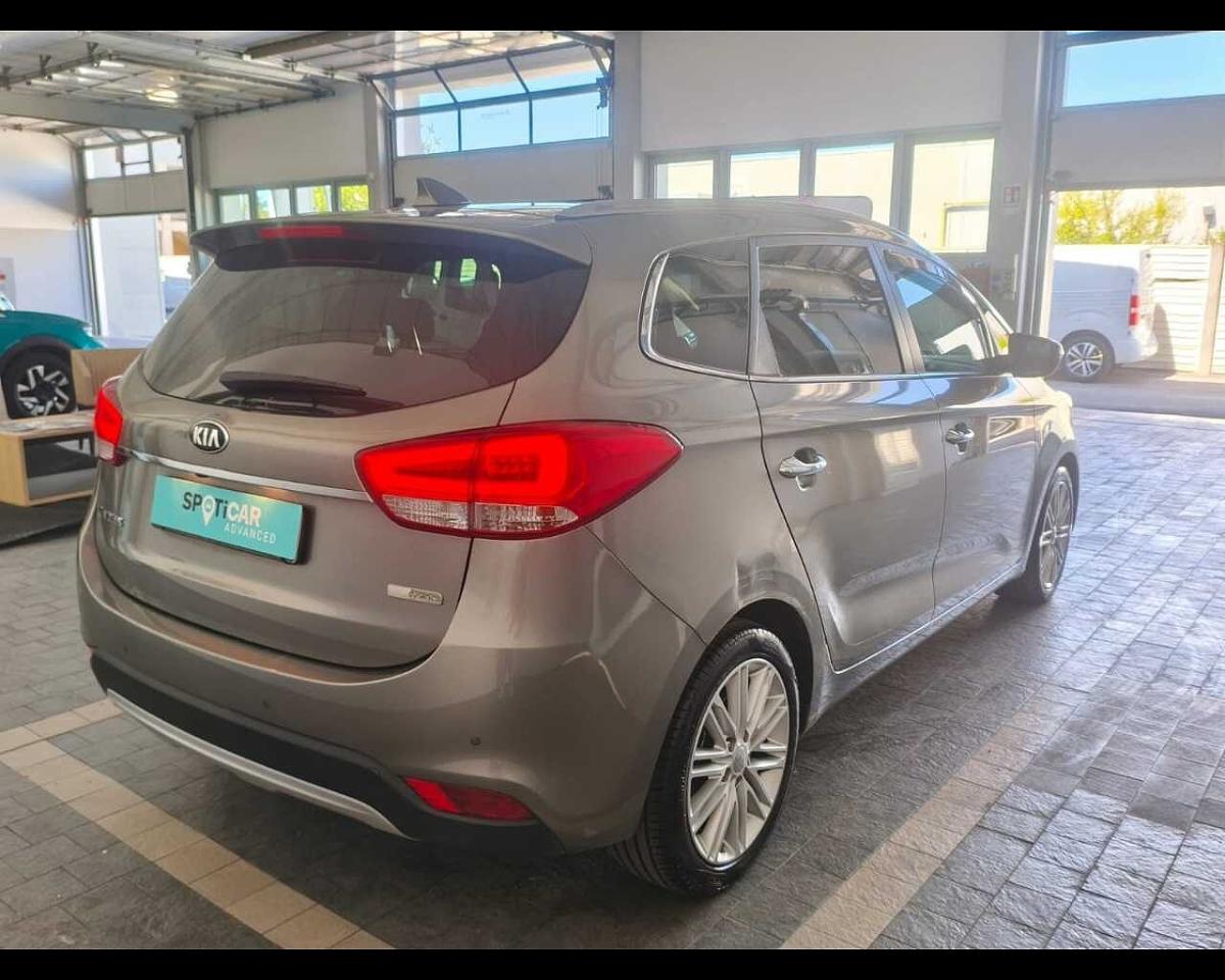 Kia Kia Carens usata, con sedile posteriore sdoppiabile