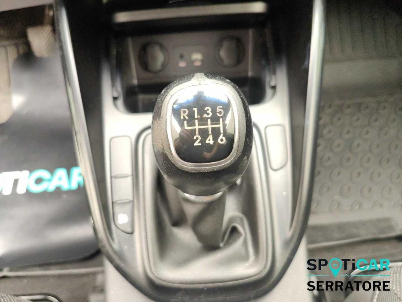 Kia Kia Carens usata 9