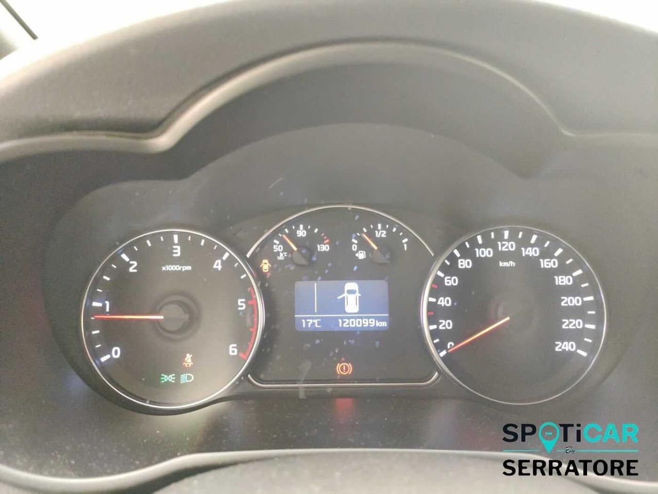 Kia Kia Carens usata 18