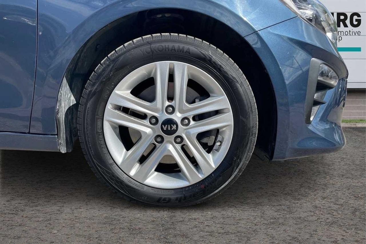Kia Kia Ceed usata, con cerchi in lega leggera