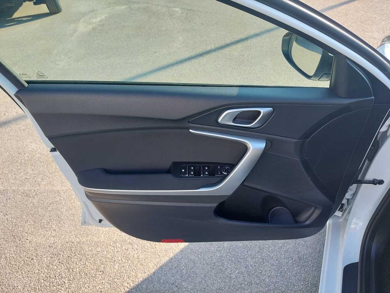 Kia Ceed - Foto 2