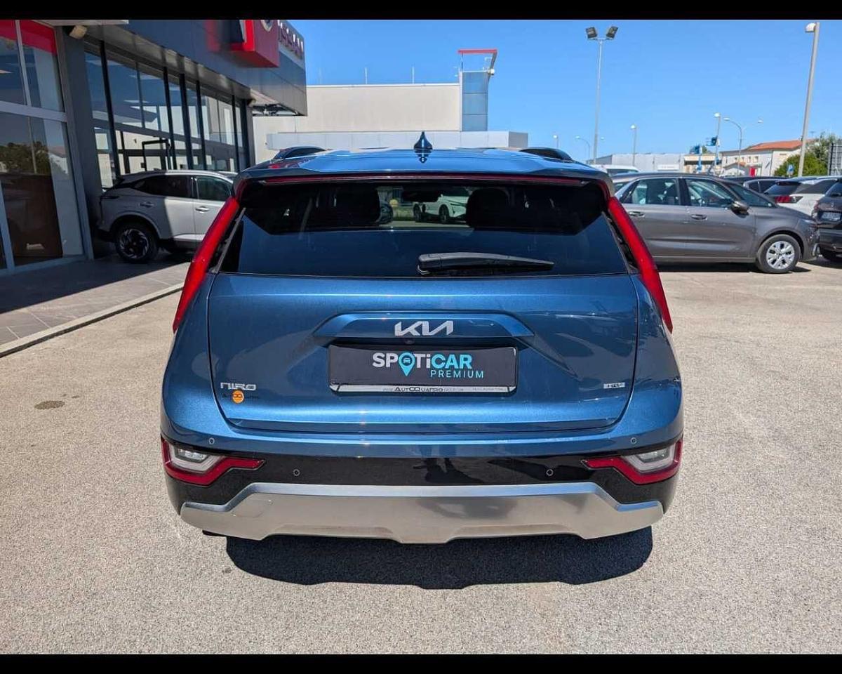 Kia Kia Niro usata, con gancio traino