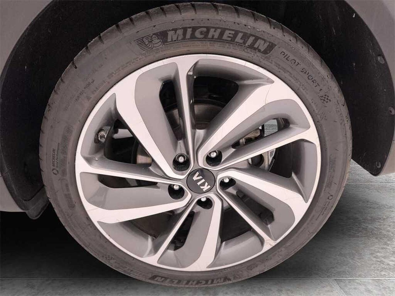 Kia Kia Niro usata 8