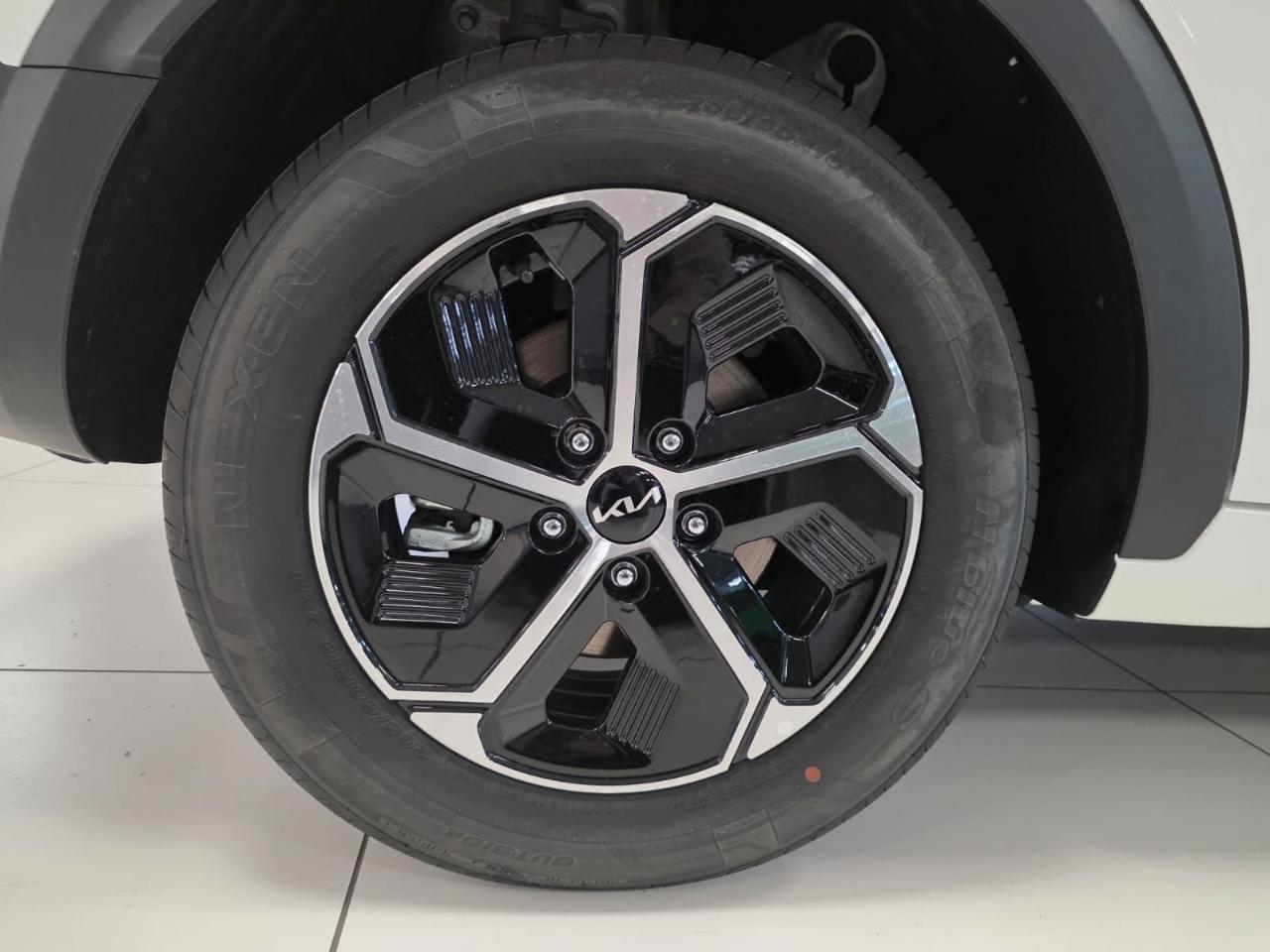 Kia Kia Niro usata 4