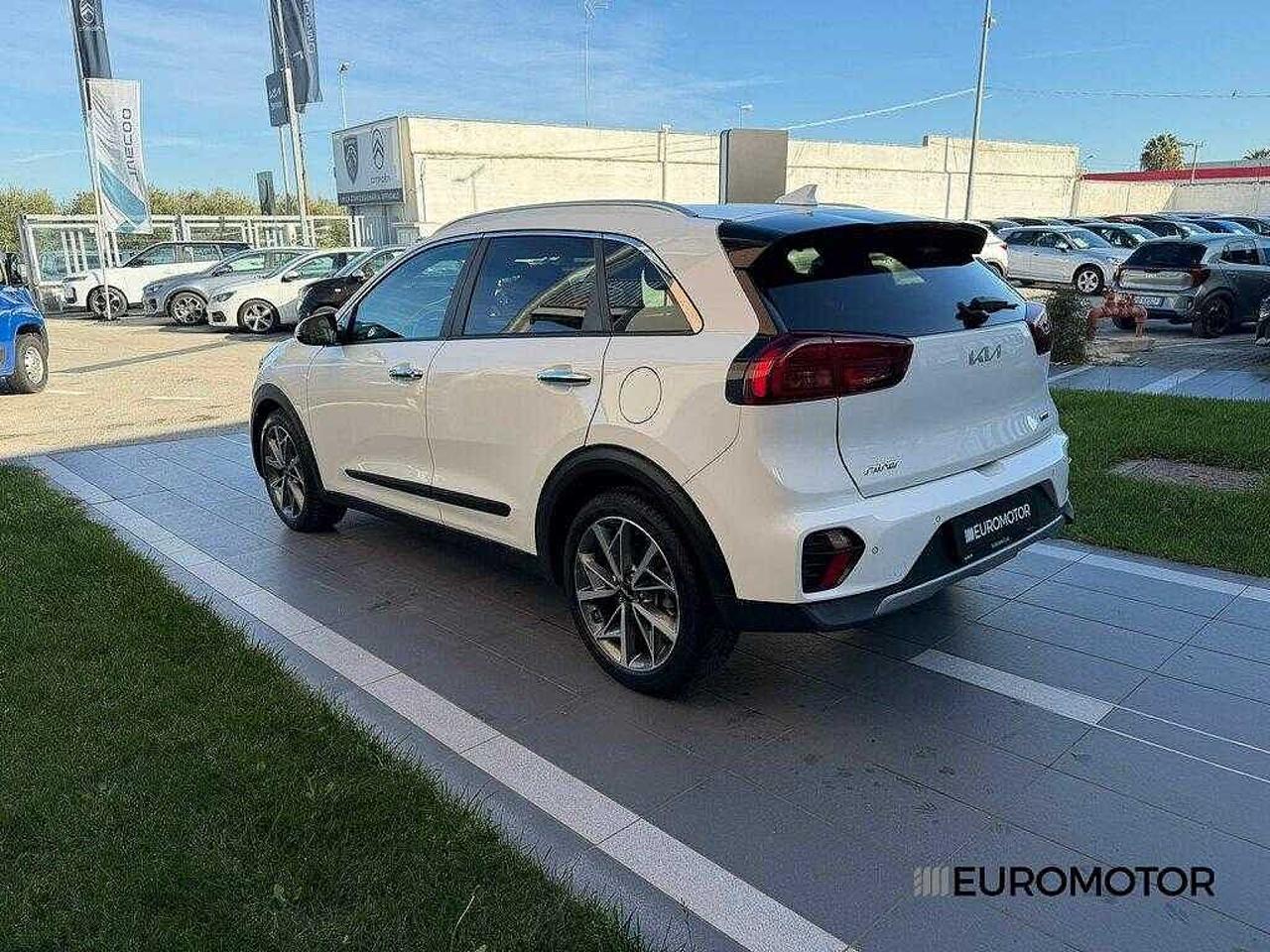 Kia Kia Niro usata 25