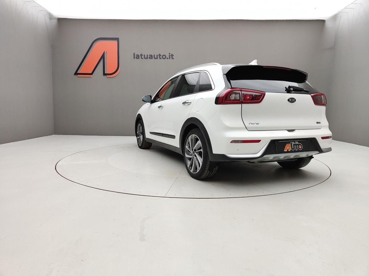 Kia Kia Niro usata 25