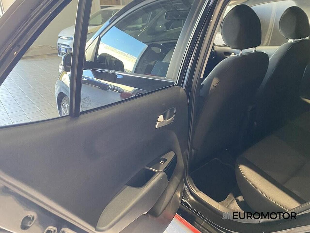Kia Kia Picanto usata, con bracciolo porta oggetti