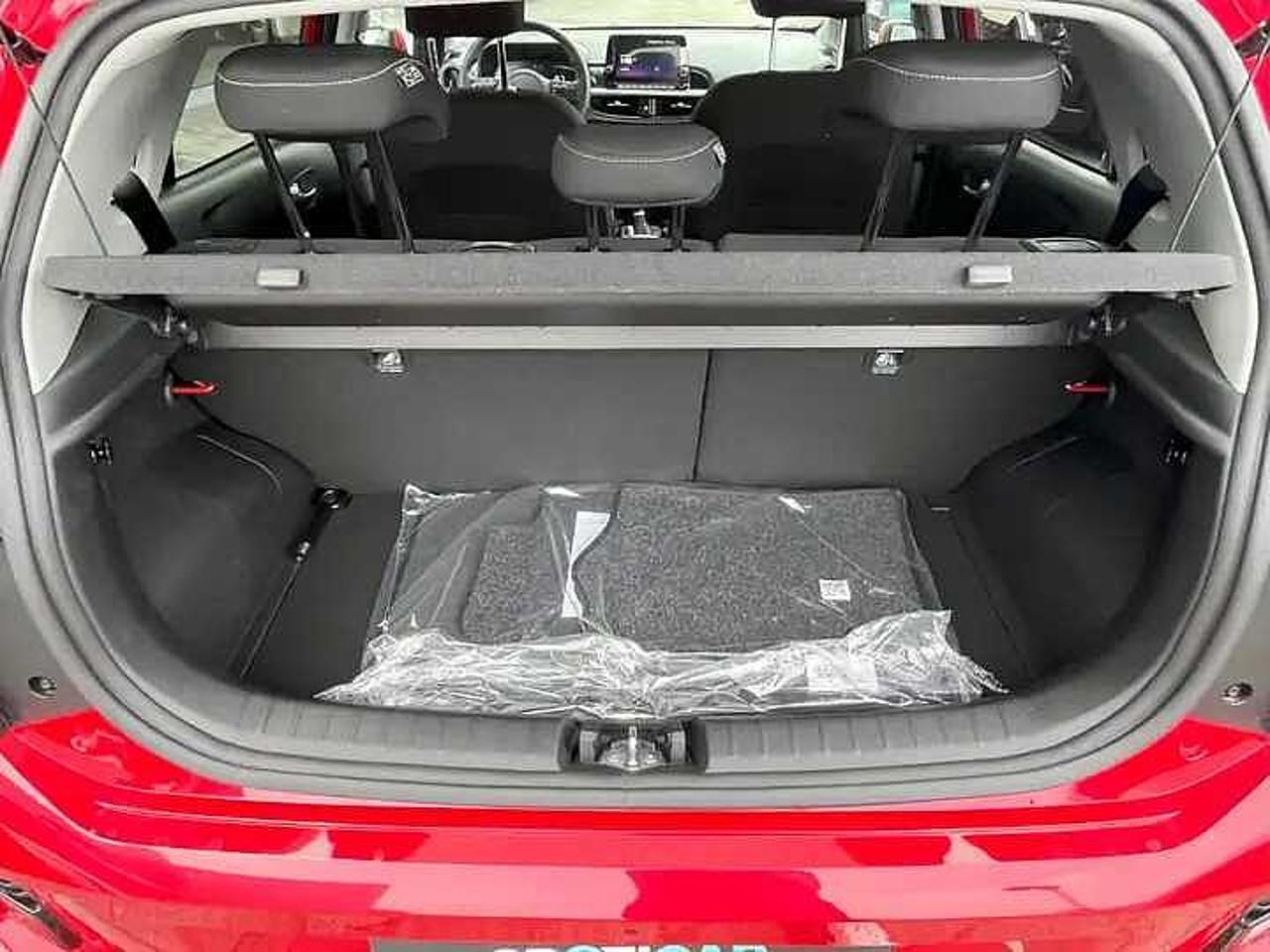 Kia Kia Picanto usata, con aletta parasole lato guida con specchietto di cortesia
