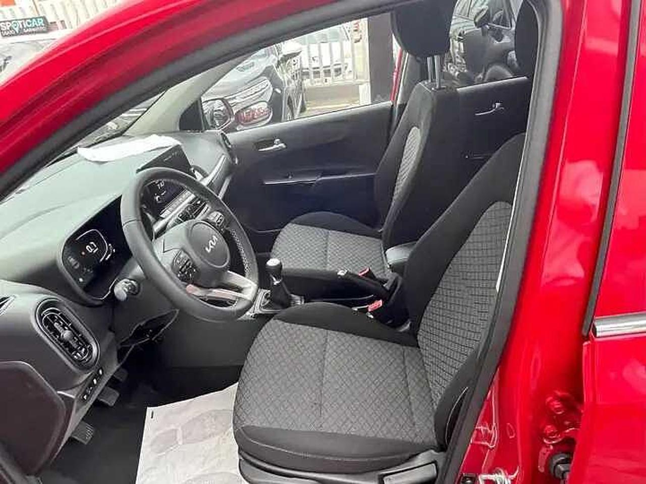 Kia Kia Picanto usata, con allestimento interno: stoffa