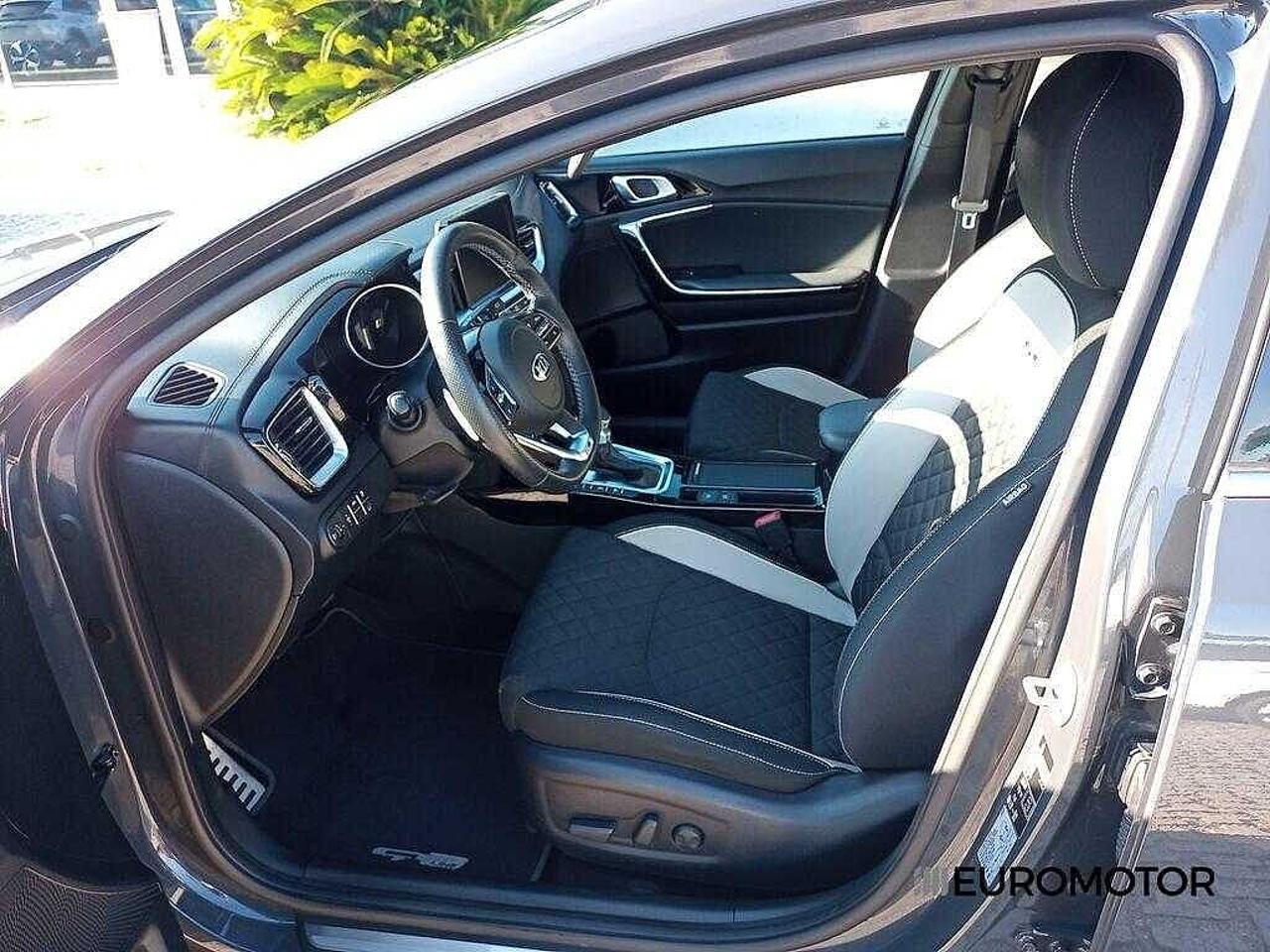 Kia Kia Ceed usata, con volante in pelle
