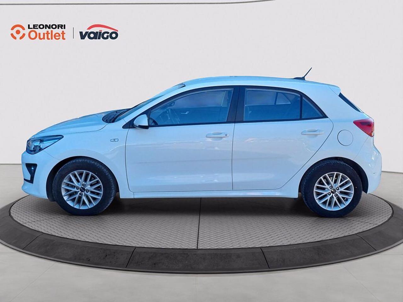 Kia Kia Rio usata, con antenna satellitare