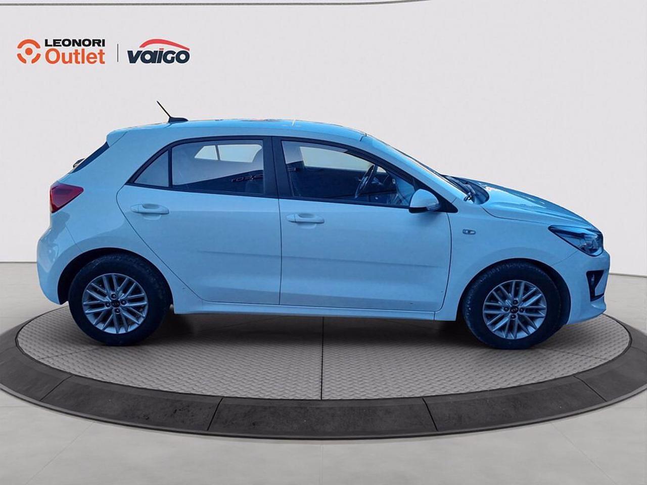 Kia Kia Rio usata, con barre porta tutto