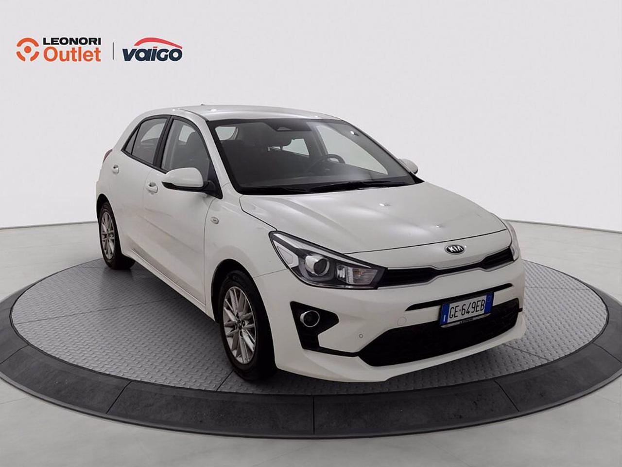 Kia Kia Rio usata, con barre porta tutto