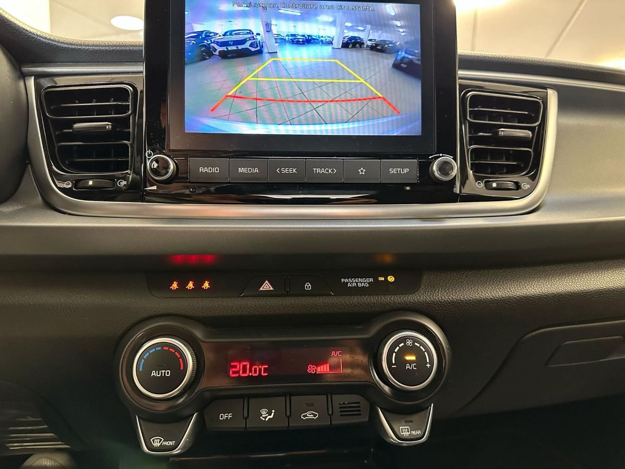 Kia Kia Rio usata, con autoradio