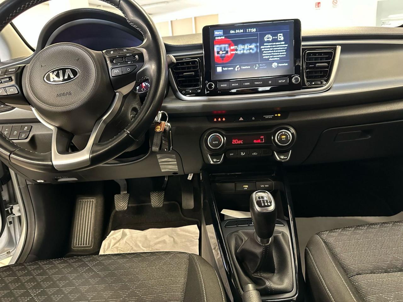Kia Kia Rio usata 12