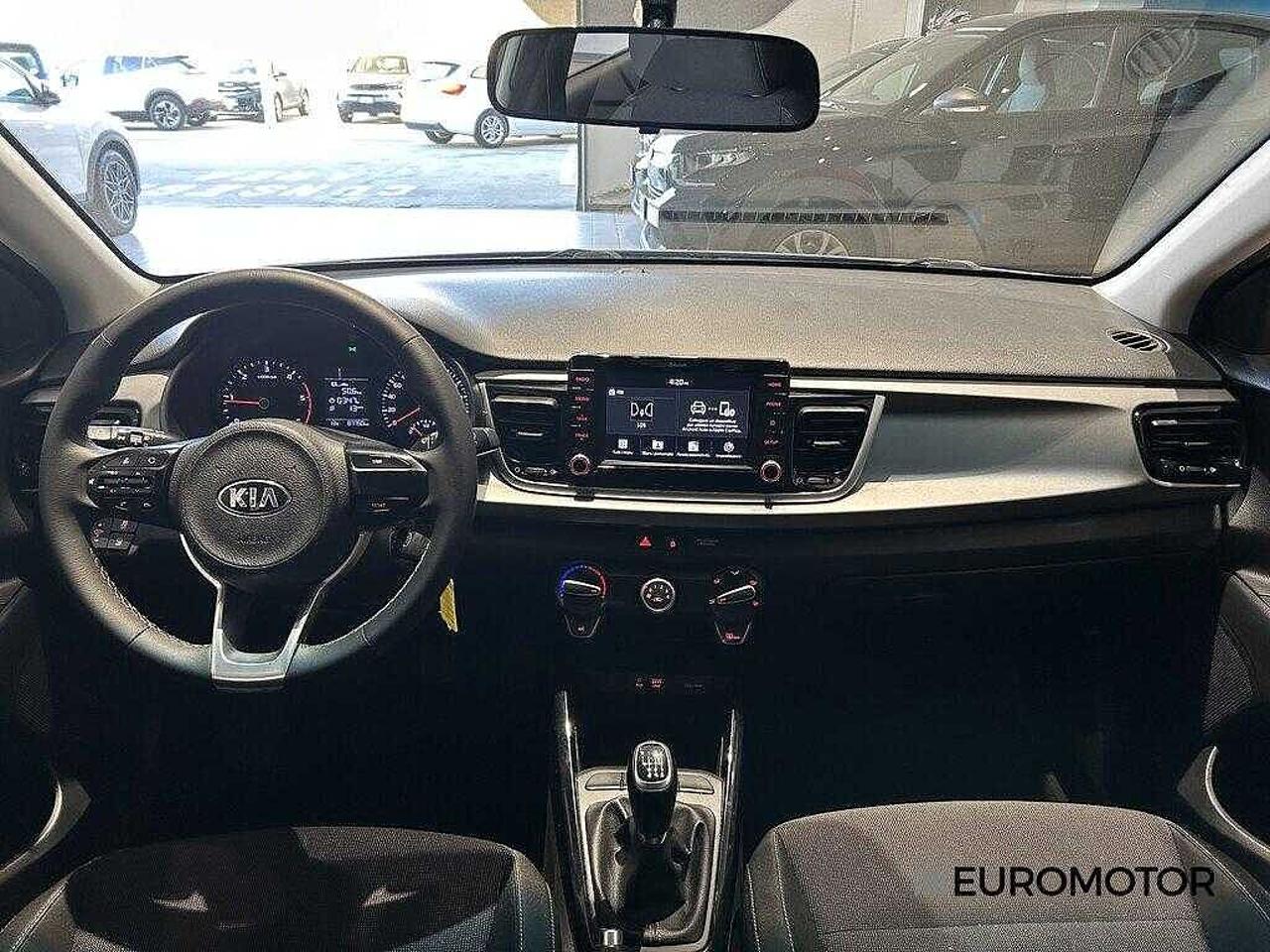 Kia Kia Rio usata, con interno grey