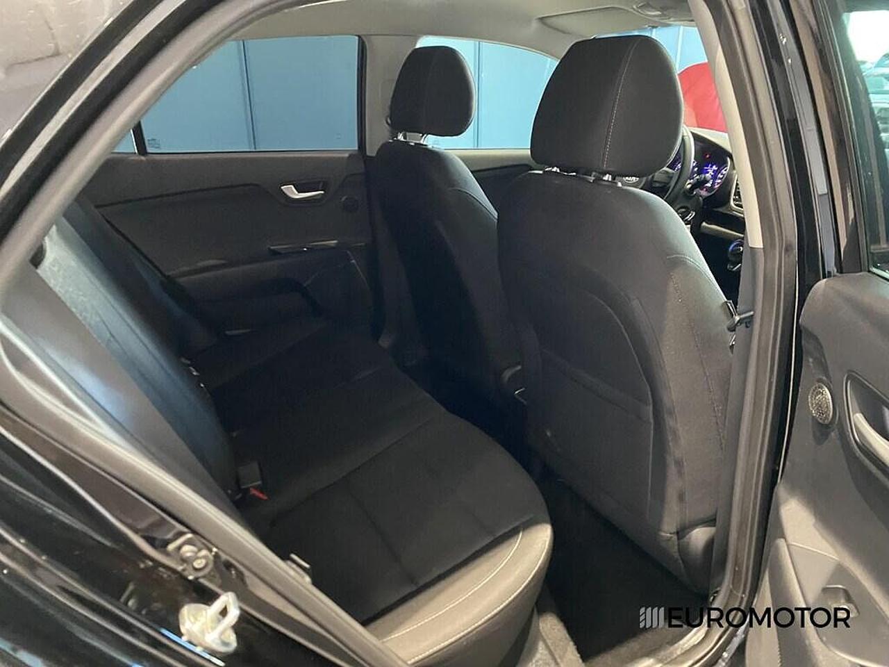 Kia Kia Rio usata, con fari fendinebbia