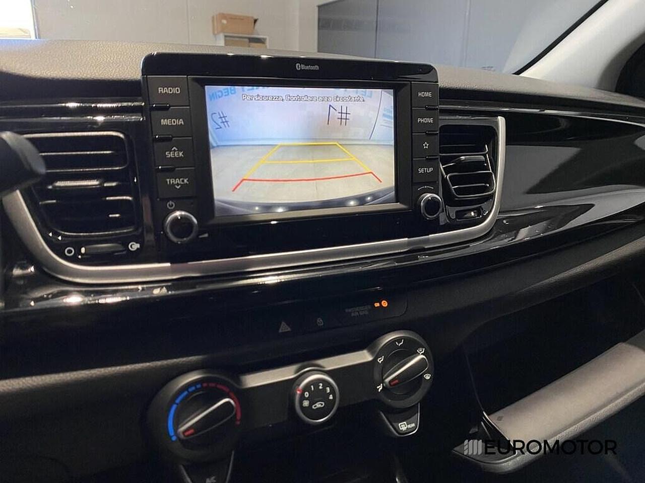 Kia Kia Rio usata, con interno black