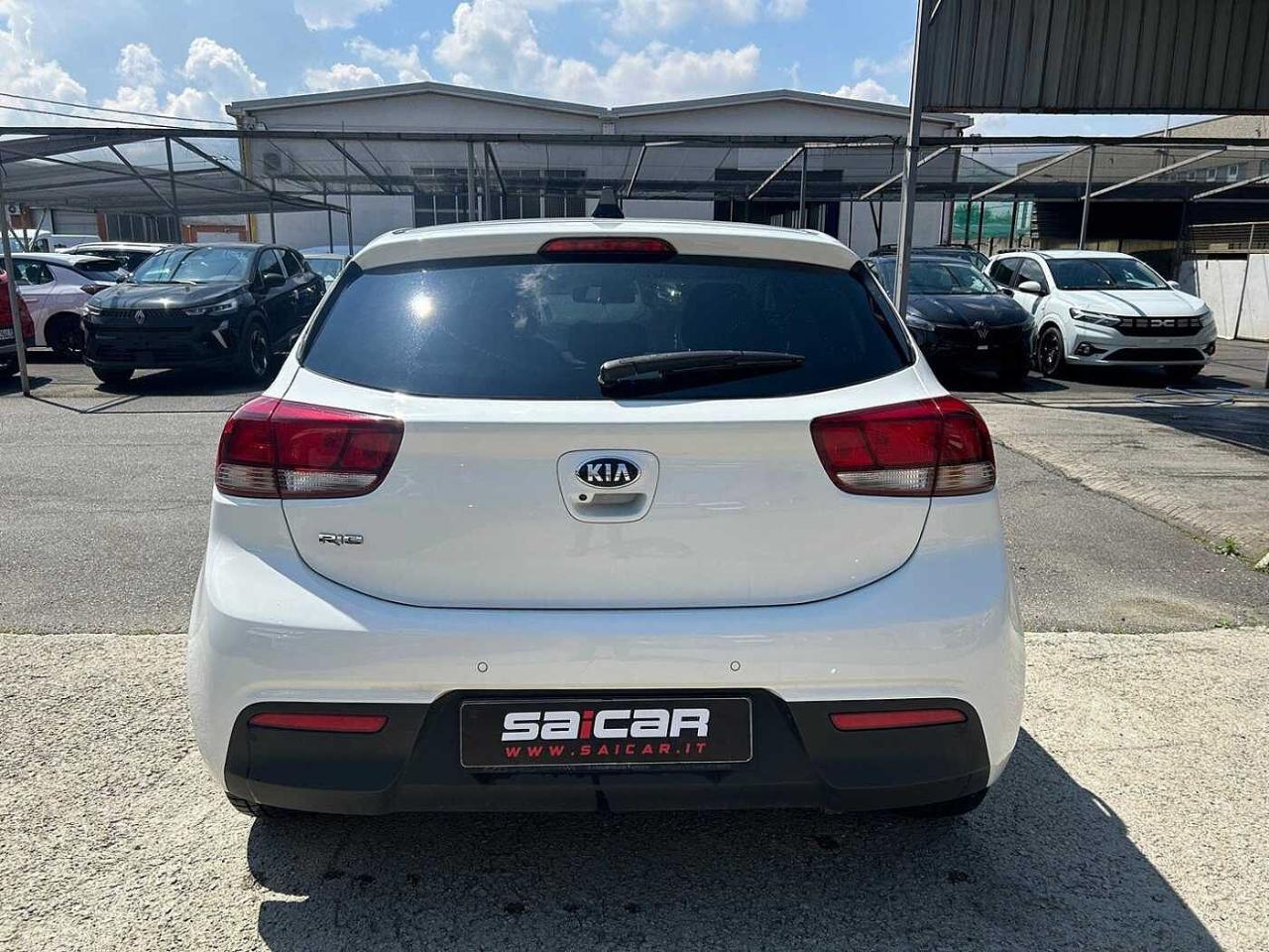 Kia Kia Rio usata, con vetri elettrici