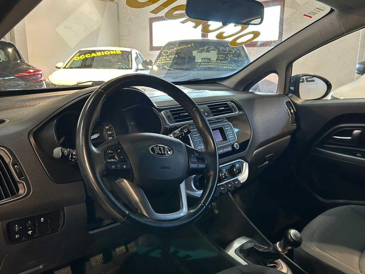 Kia Kia Rio usata, con vetri elettrici