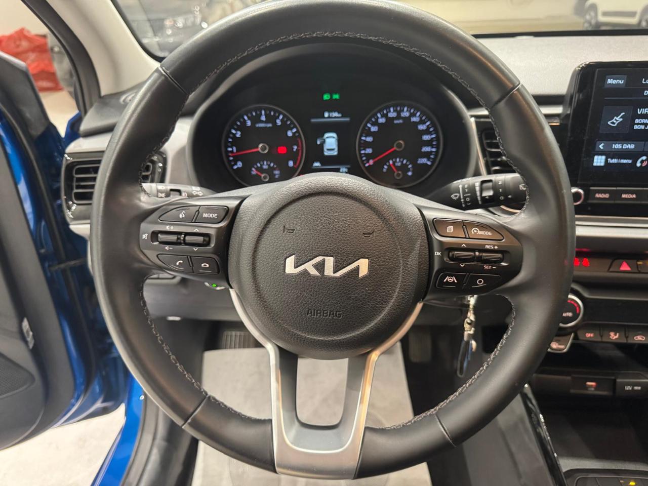 Kia Kia Rio usata, con cerchi in lega