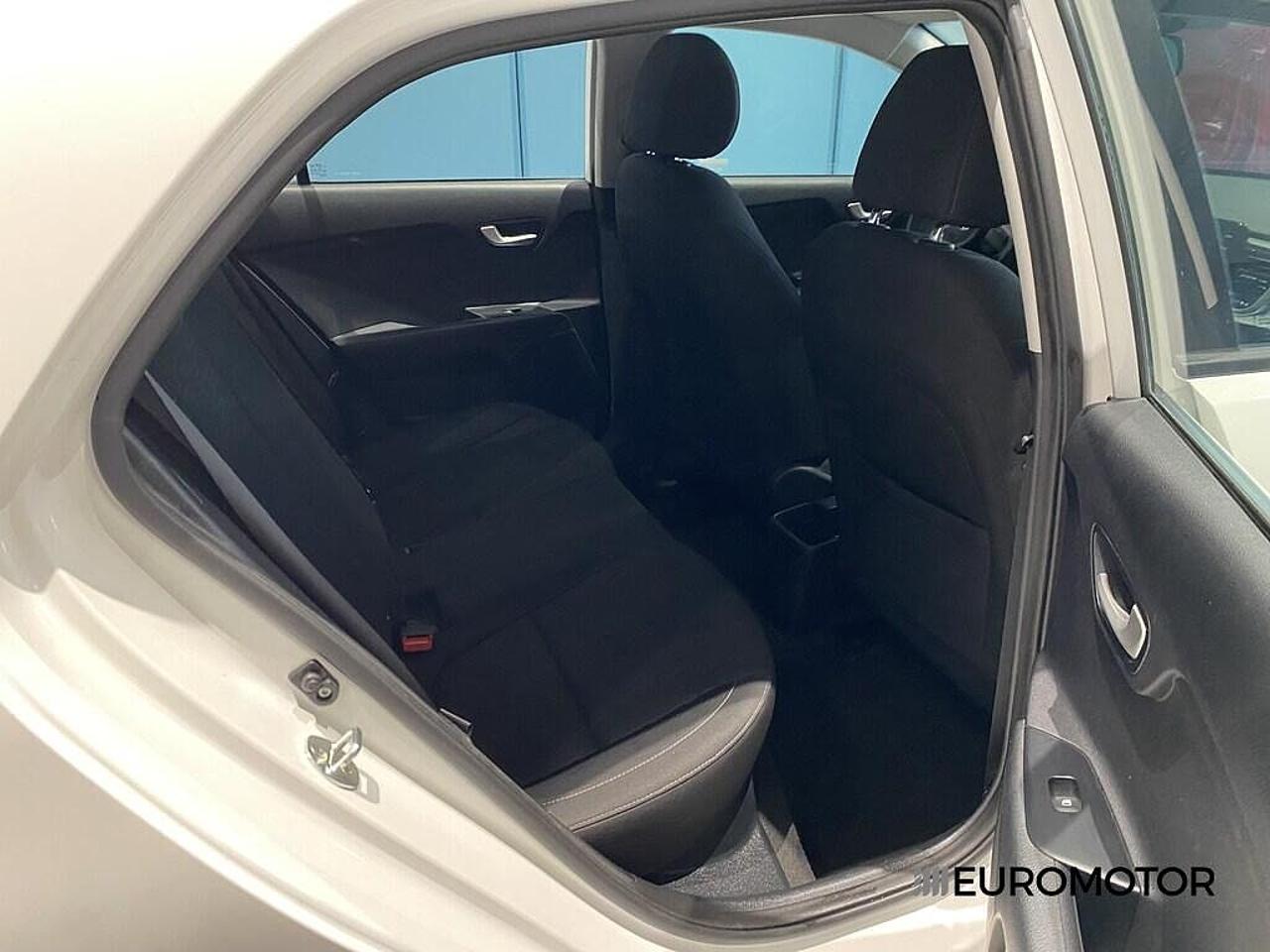 Kia Kia Rio usata 13