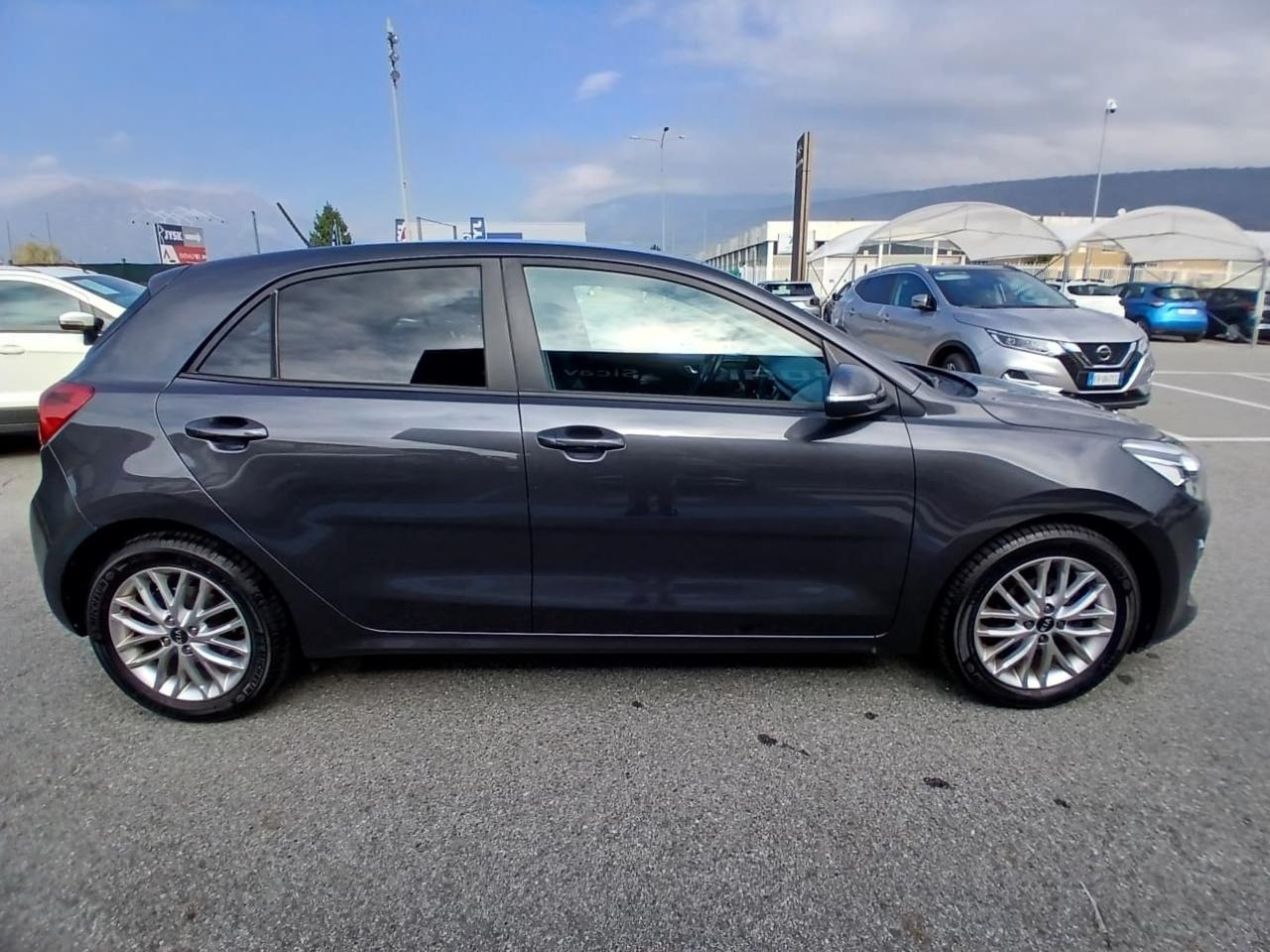 Kia Kia Rio usata 18