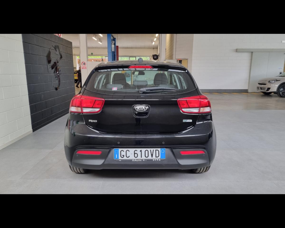 Kia Kia Rio usata 10