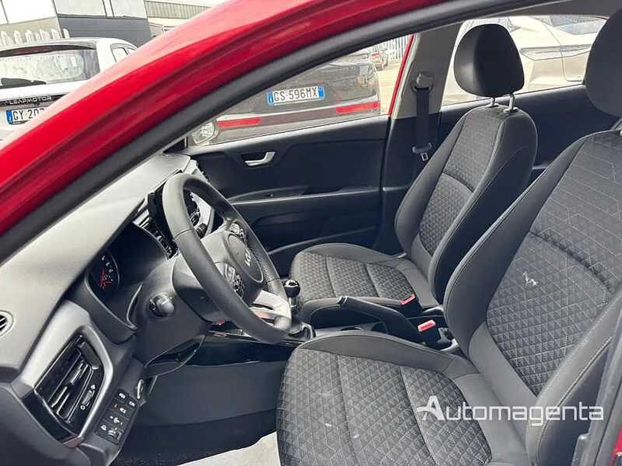 Kia Kia Rio usata 17