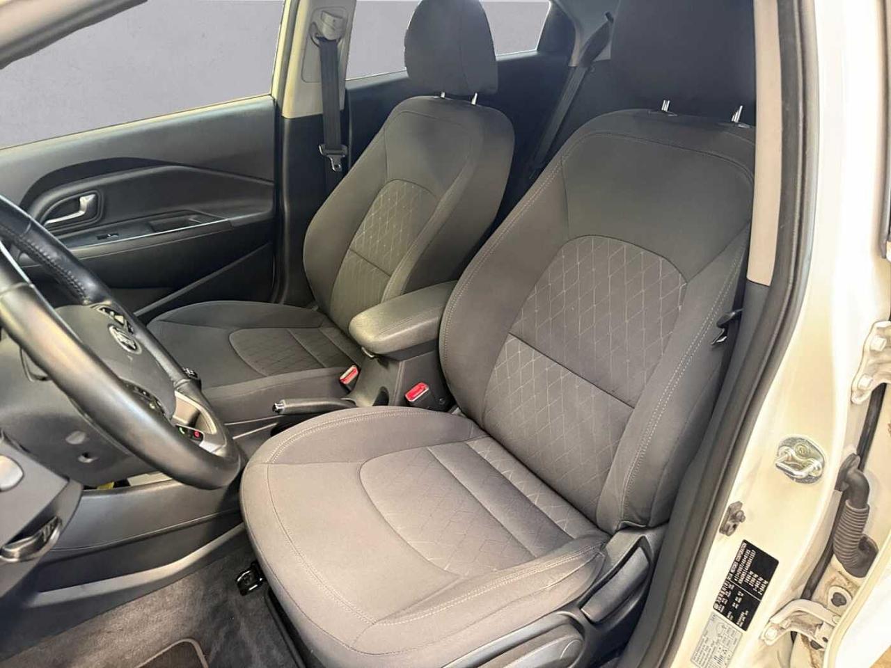 Kia Kia Rio usata, con Vetri Oscurati