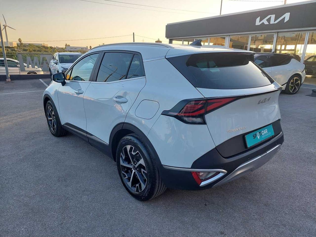 Kia Kia Sportage usata, con alzacristalli elettrici anteriori e posteriori - funzione auto up/down e safety anteriori