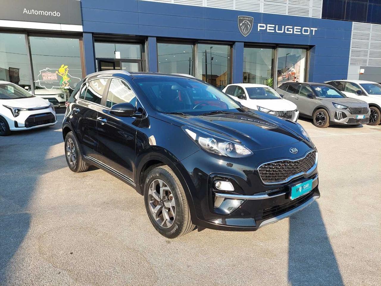 Kia Kia Sportage usata, con console superiore con vano porta occhiali