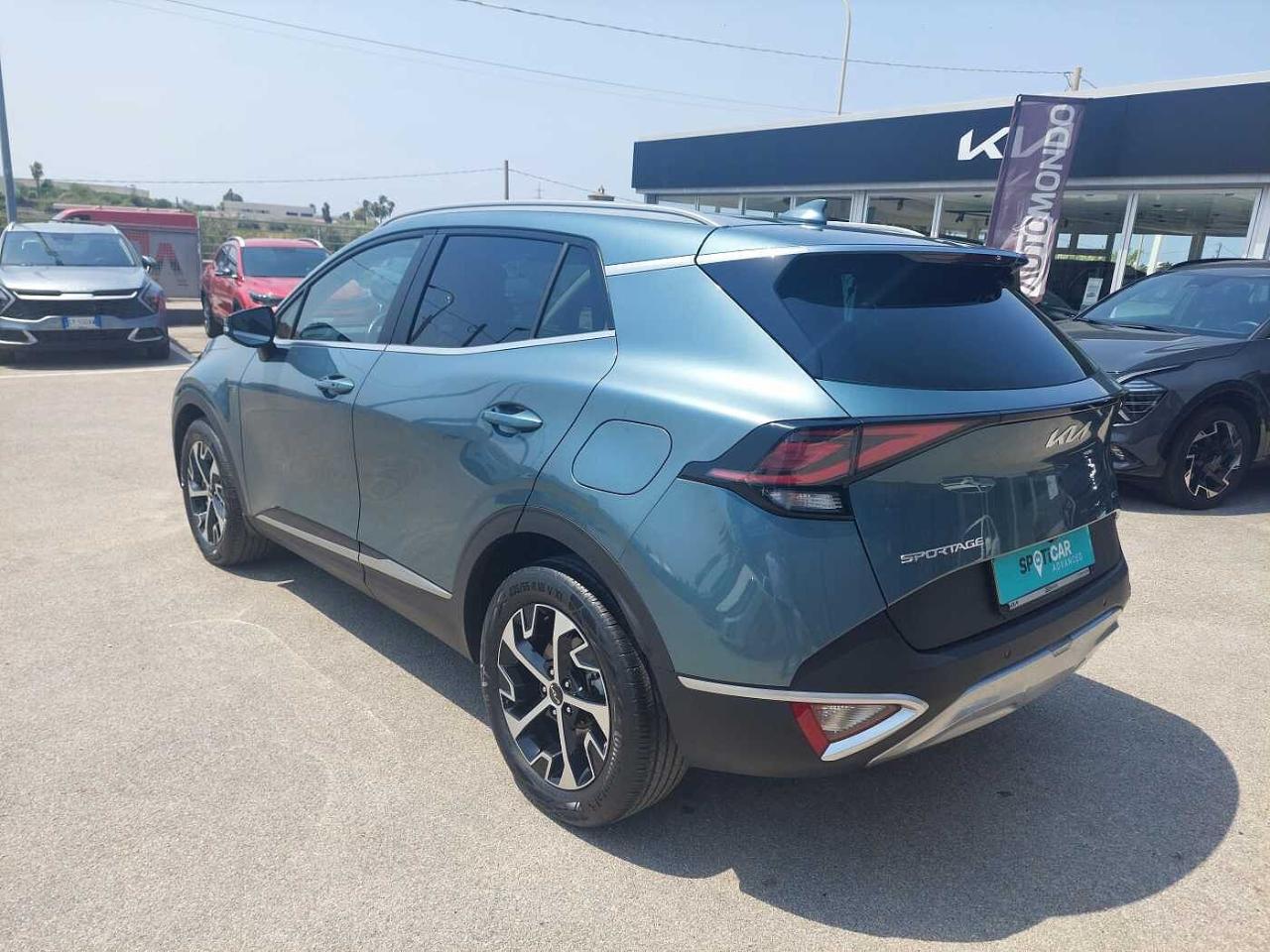 Kia Kia Sportage usata, con alzacristalli elettrici anteriori e posteriori - funzione auto up/down e safety anteriori