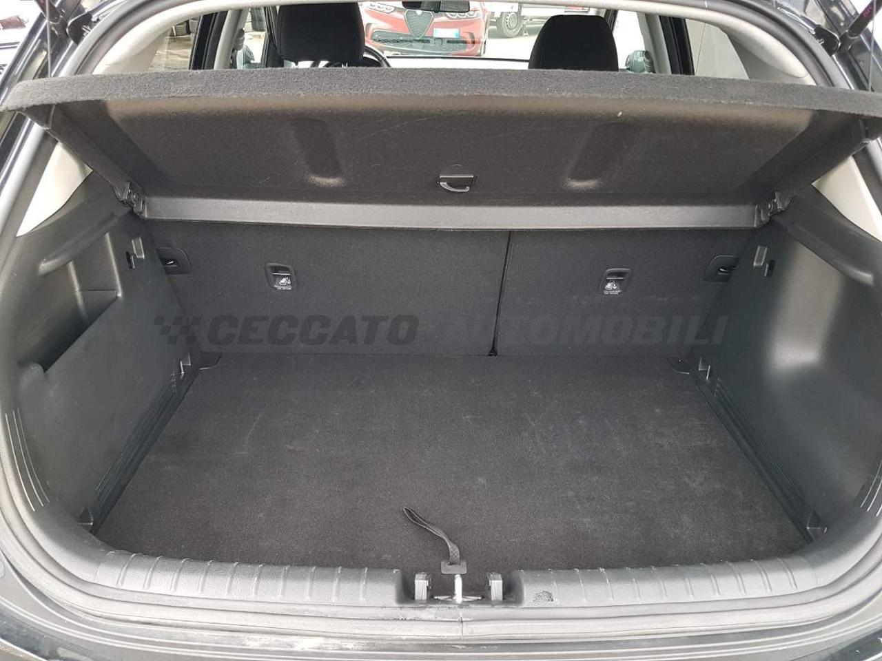 Kia Kia Stonic usata 14