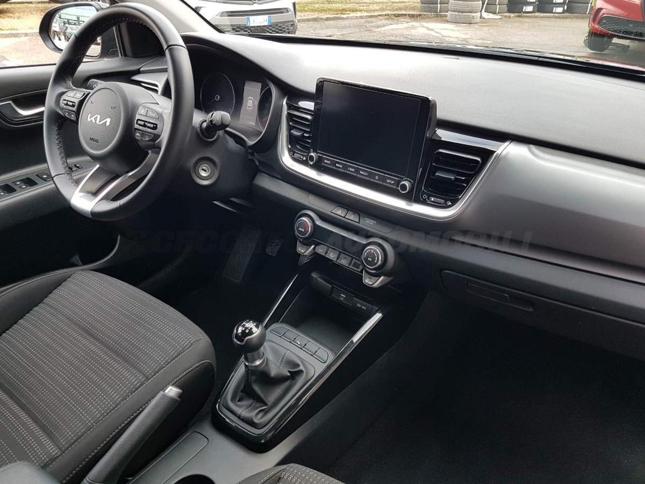 Kia Kia Stonic usata 15