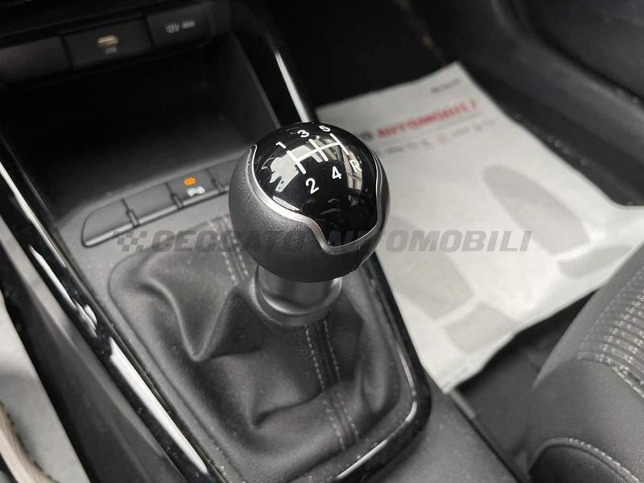 Kia Kia Stonic usata, con cerchi in lega
