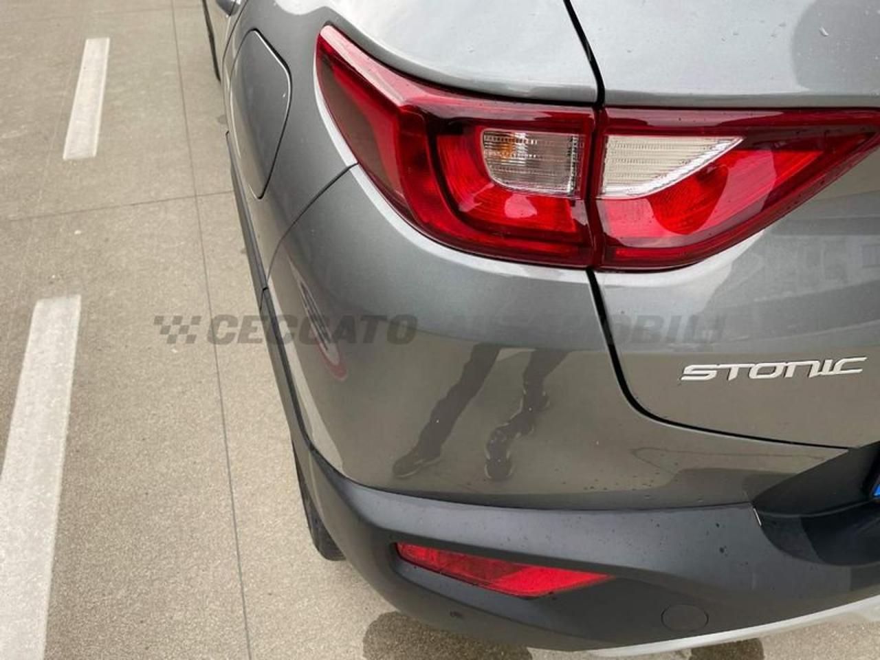 Kia Kia Stonic usata 17