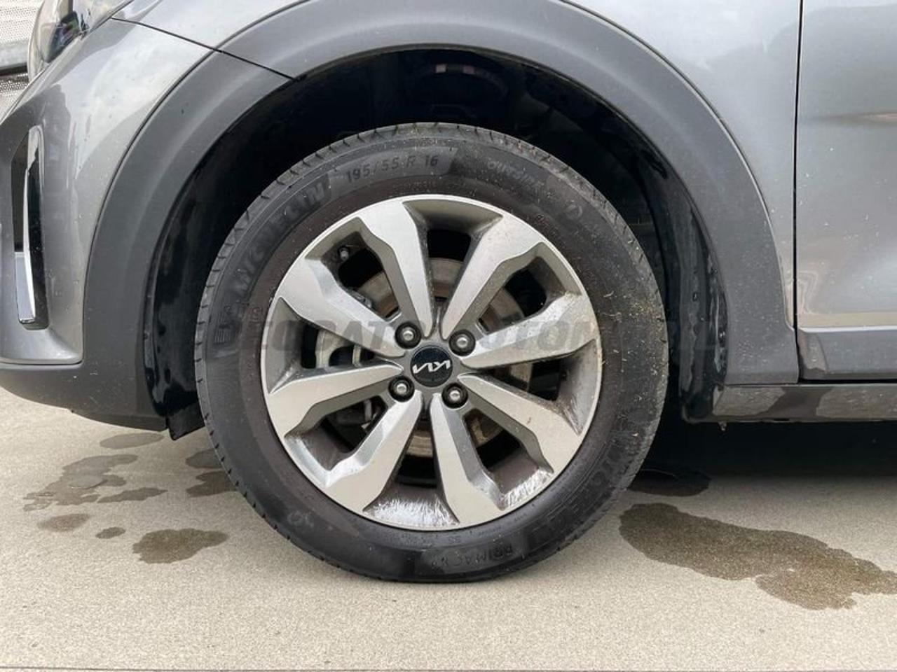 Kia Kia Stonic usata 21