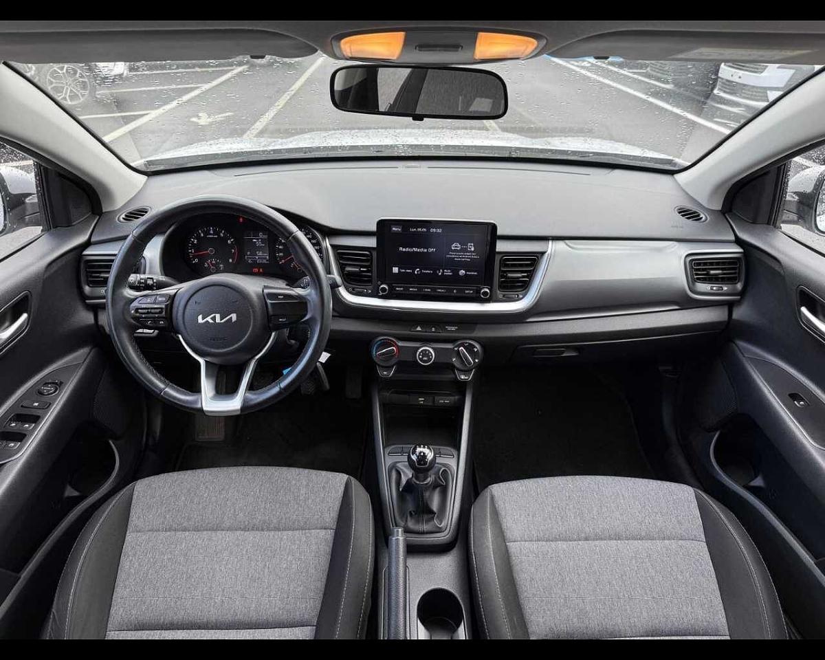 Kia Kia Stonic usata, con 6x Airbag (fontali + laterali + testa)