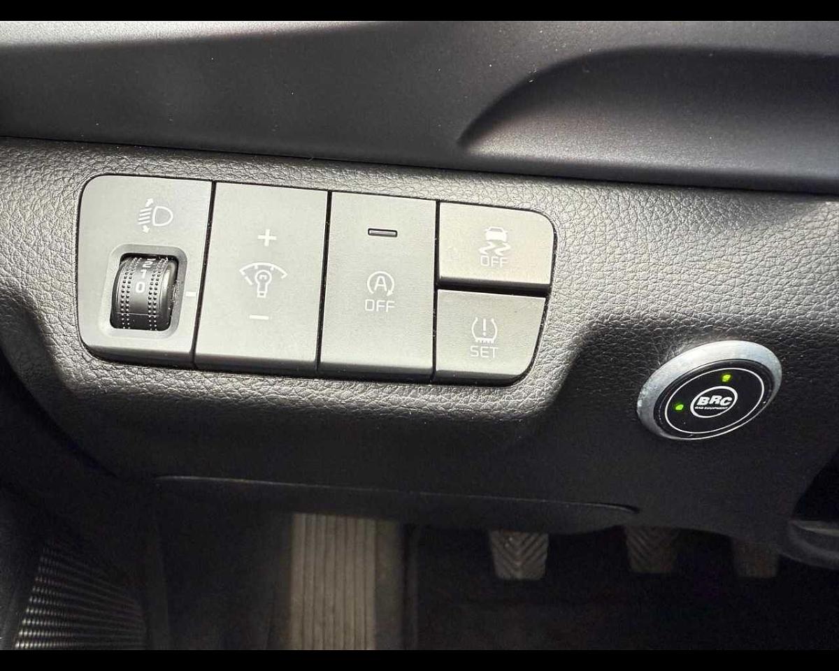 Kia Kia Stonic usata, con assistente alle frenate di emergenza
