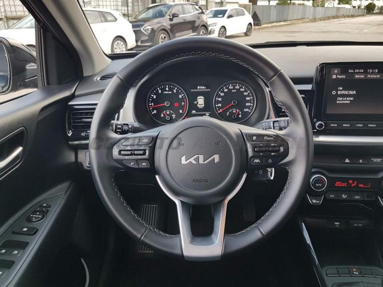 Kia Kia Stonic usata 13