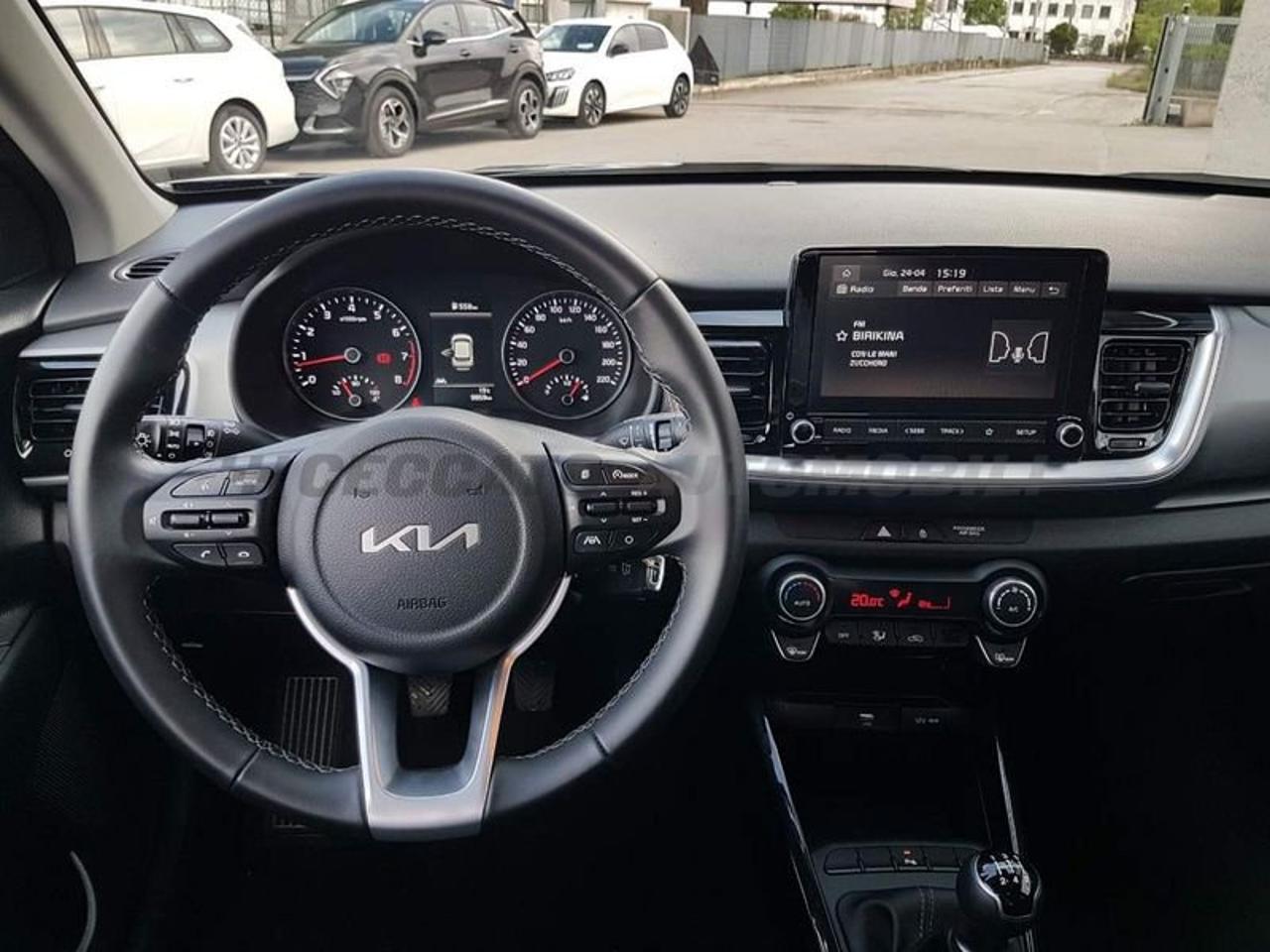 Kia Kia Stonic usata 23