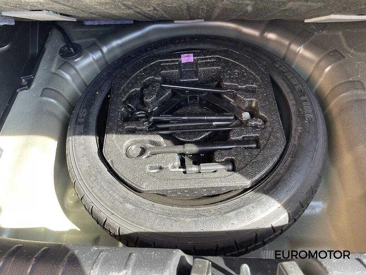 Kia Kia Stonic usata, con fari fendinebbia