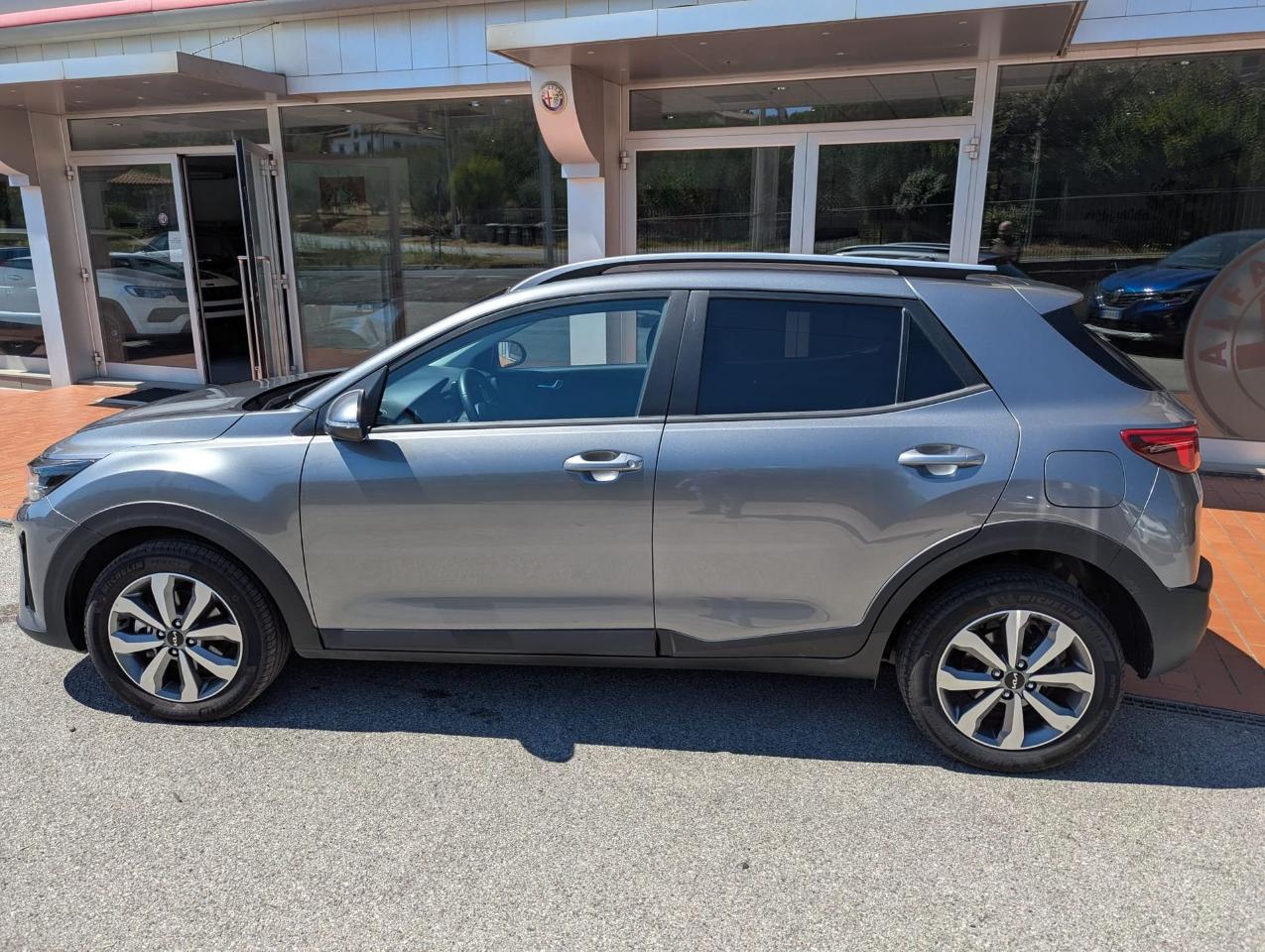 Kia Kia Stonic usata 14