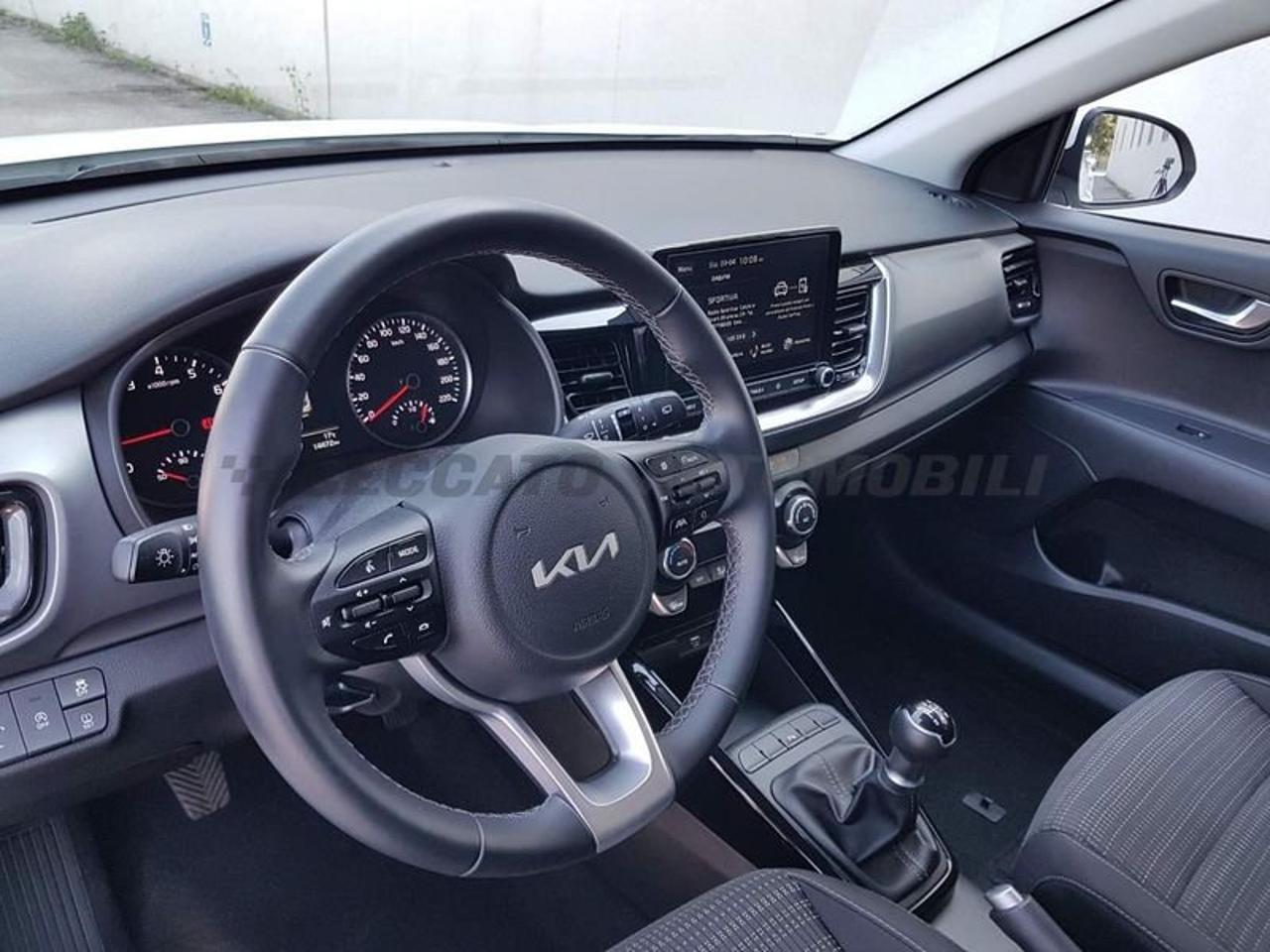 Kia Kia Stonic usata 12