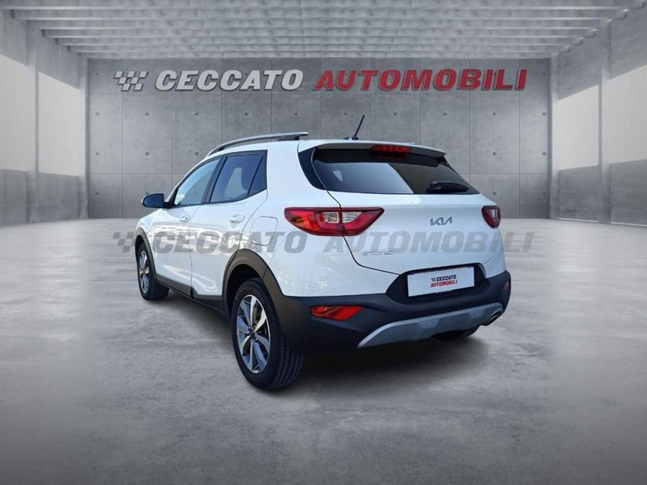 Kia Kia Stonic usata 18